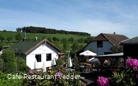 Rustikaler Biergarten - © Café-Restaurant Vedder