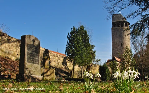 Tylenturm und Totenhagen im Frühling