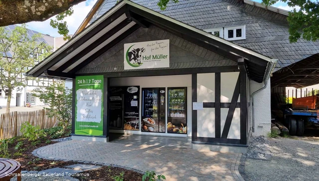 Lebensmittel Automat des Hof Müller in Niedersorpe