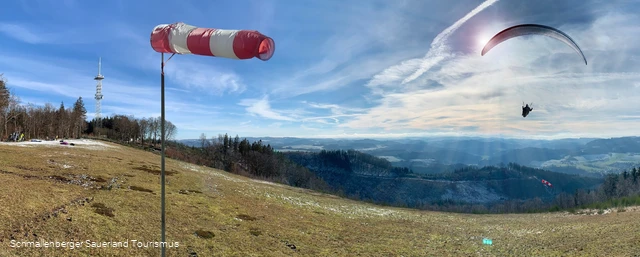 Sonnen-Untergangsort: Gleitschirmflieger-Startplatz Markshöhe bei Österberge