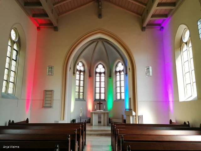 Innenansicht Bergbau Lichterkirche