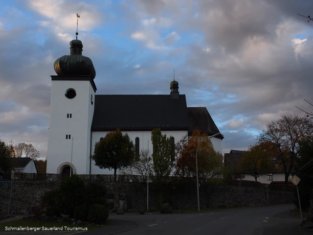 Kirche St. Marien in Bracht