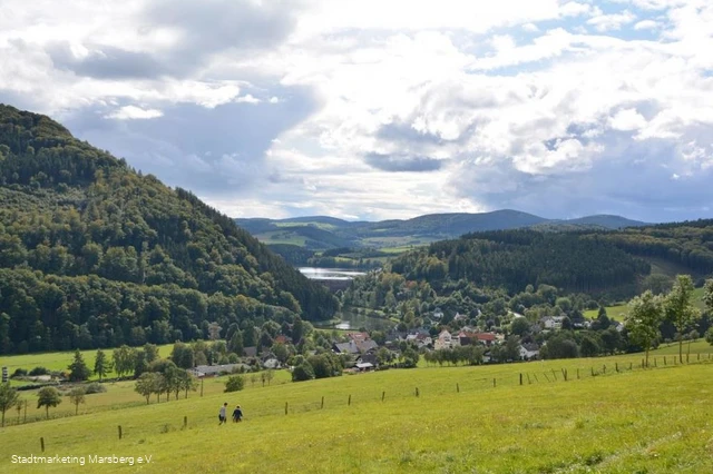 Blick auf Helminghausen und Diemelsee