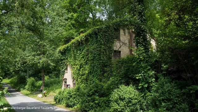 Altes Pumpenhaus auf dem Wennepfad